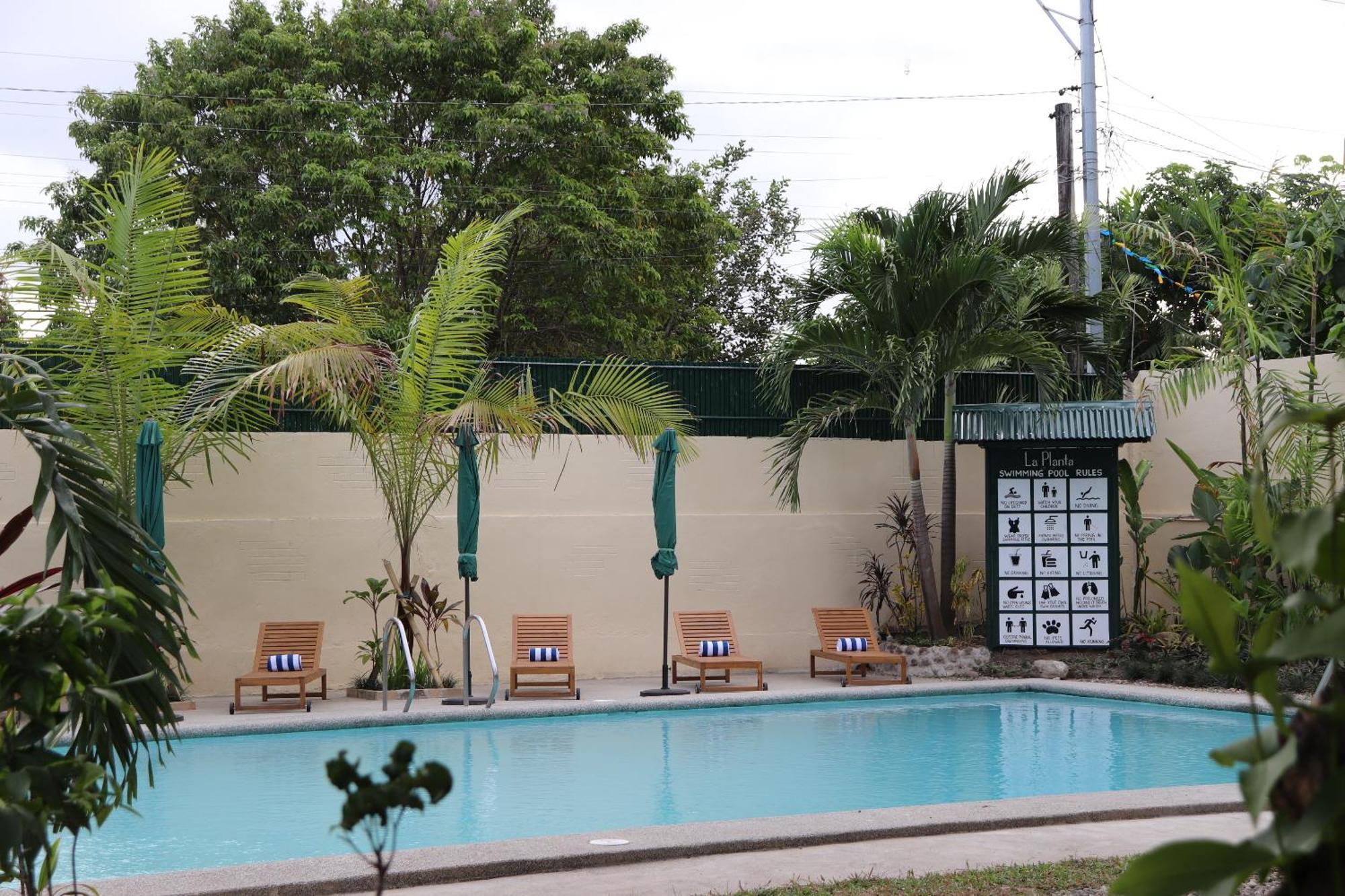 La Planta Hotel And Restaurant, Inc. Bais Buitenkant foto