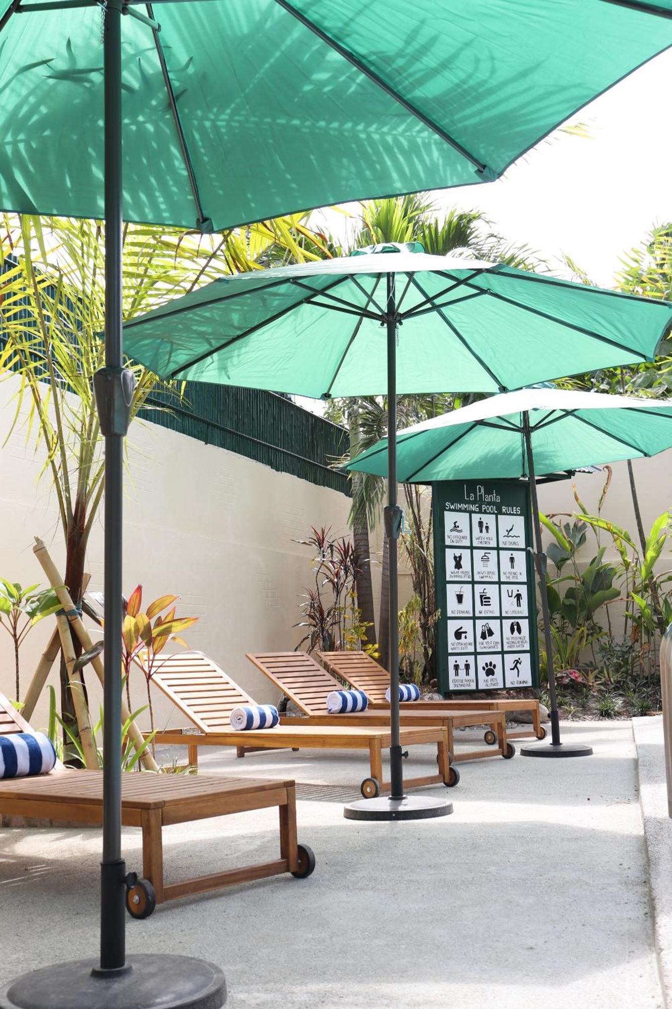La Planta Hotel And Restaurant, Inc. Bais Buitenkant foto