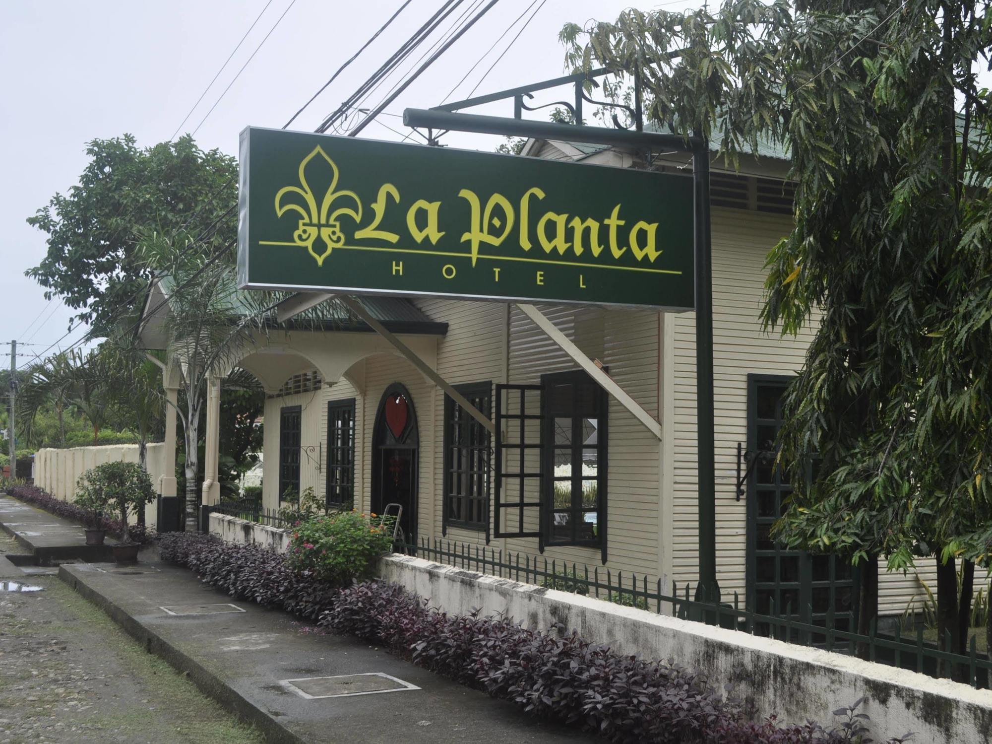 La Planta Hotel And Restaurant, Inc. Bais Buitenkant foto